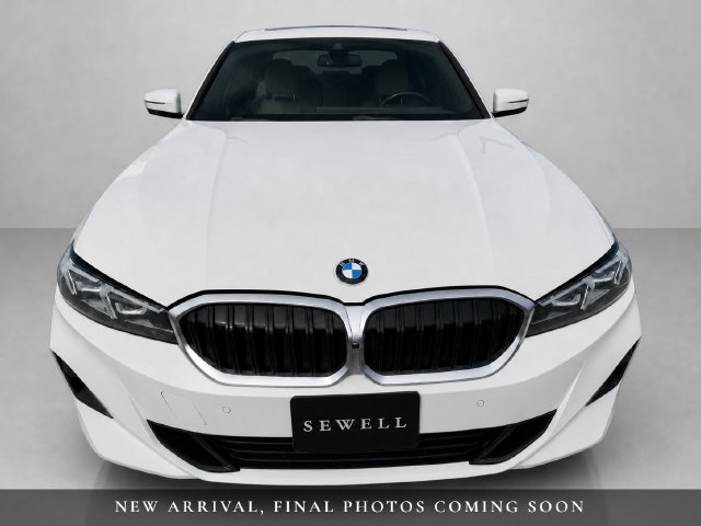 Used 2024 BMW 330i Sedan w/ Convenience Package RWD image 2