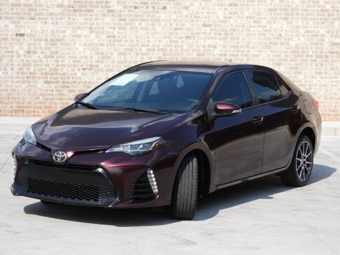 Used 2017 Toyota Corolla SE 50th Anniversary image 14