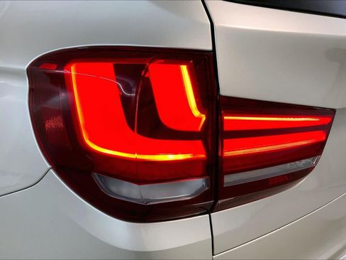 Used 2014 BMW X5 xDrive35d AWD/4WD image 28