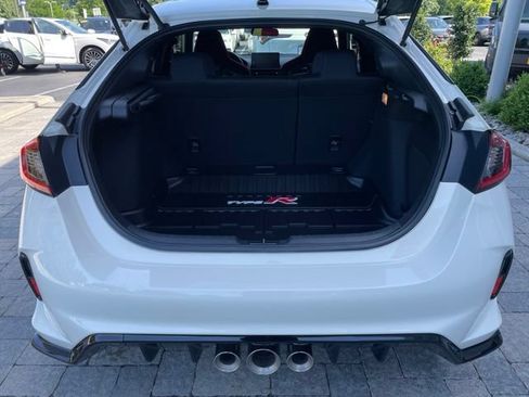 Used 2025 Honda Civic Type R image 17