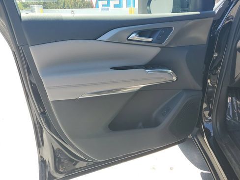 New 2026 Chevrolet Traverse LT w/ Midnight/Sport Edition FWD image 21