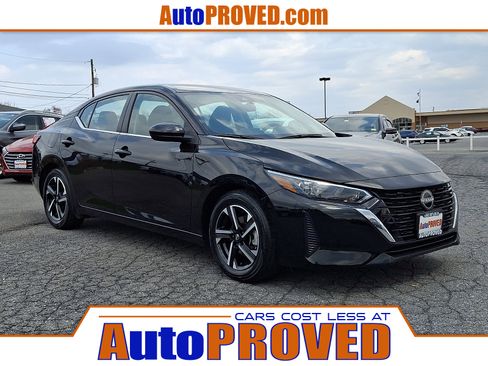 Used 2024 Nissan Sentra SV image 1