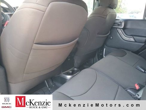 Used 2016 Jeep Wrangler Unlimited Sport AWD/4WD image 21