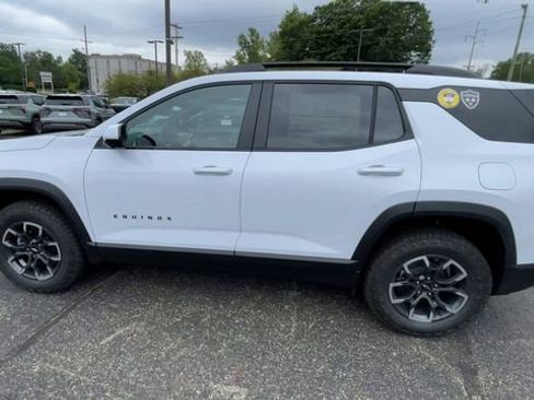 New 2026 Chevrolet Equinox ACTIV w/ Convenience Package III image 7