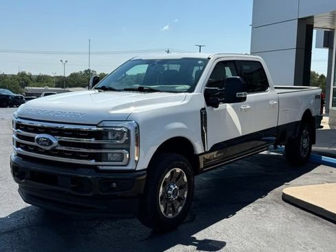 Certified 2024 Ford F350 King Ranch w/ FX4 Off-Road Package AWD/4WD image 5