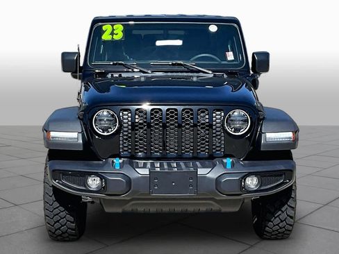 Used 2023 Jeep Wrangler Unlimited w/ 8.4" Radio Group AWD/4WD image 4