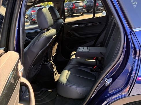 Used 2018 BMW X1 xDrive28i AWD/4WD image 25