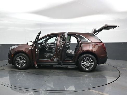 Used 2023 Cadillac XT5 Premium Luxury image 57