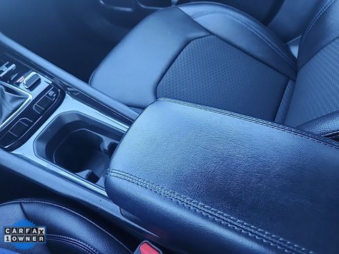 Used 2024 Jeep Compass Latitude image 18