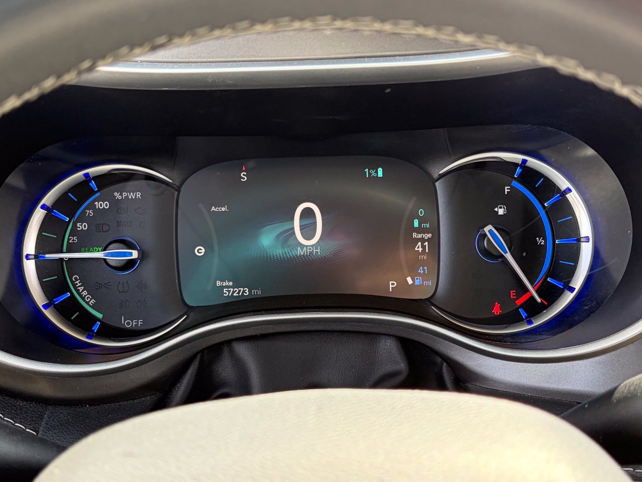 Used 2024 Chrysler Pacifica Limited FWD image 13
