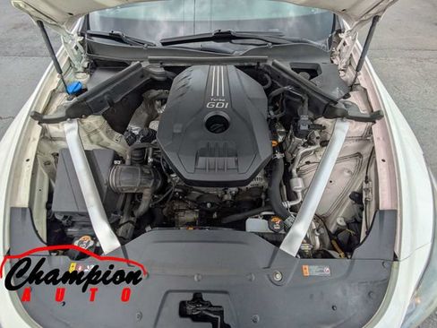 Used 2021 Kia Stinger GT-Line RWD image 16
