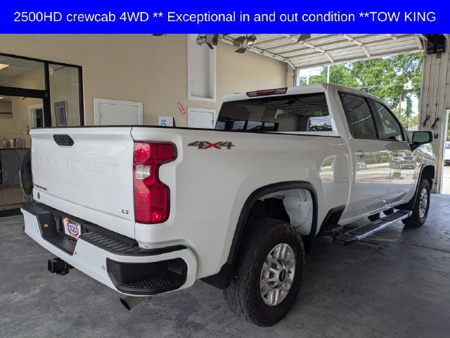Used 2022 Chevrolet Silverado 2500 LT AWD/4WD image 4