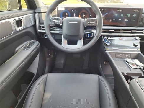 New 2025 Hyundai Santa Fe SEL image 12