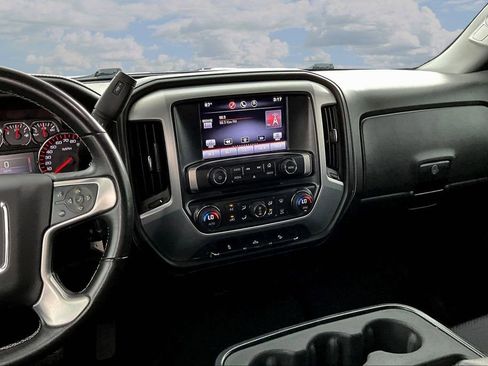 Used 2015 GMC Sierra 1500 SLE w/ SLE Value Package AWD/4WD image 12