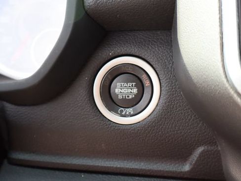 Used 2024 RAM 2500 Big Horn w/ Night Edition AWD/4WD image 22