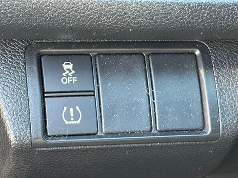 Used 2018 Honda Civic LX image 10