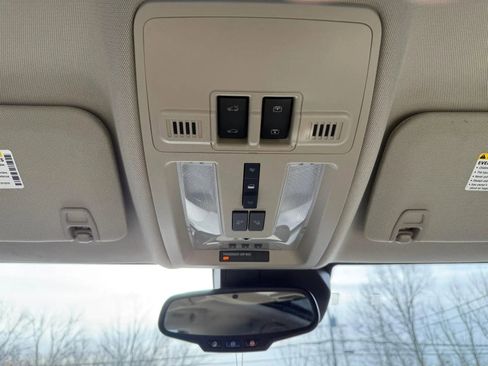 Used 2016 Cadillac SRX Luxury w/ Driver Awareness Package image 27