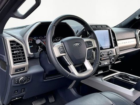 Used 2022 Ford F350 Lariat w/ Tremor Off-Road Package image 12