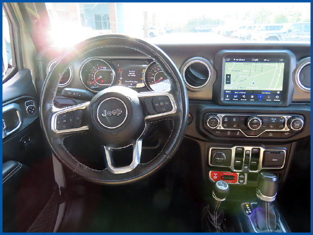 Used 2022 Jeep Gladiator Rubicon w/ LED Lighting Group AWD/4WD image 12