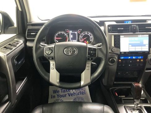 Used 2020 Toyota 4Runner Limited AWD/4WD image 15