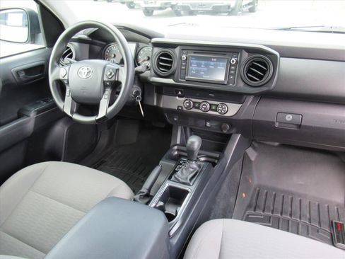 Used 2019 Toyota Tacoma SR RWD image 12