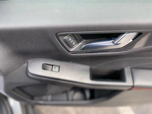 Used 2023 Ford Escape ST-Line FWD image 10