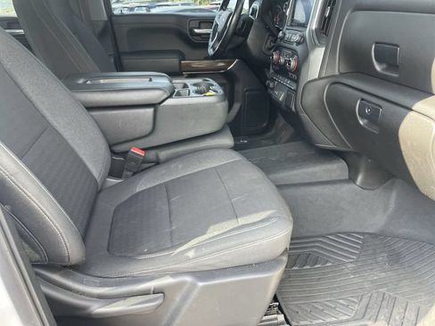 Used 2021 Chevrolet Silverado 1500 RST AWD/4WD image 31