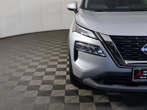 Used 2023 Nissan Rogue SV AWD/4WD image 12