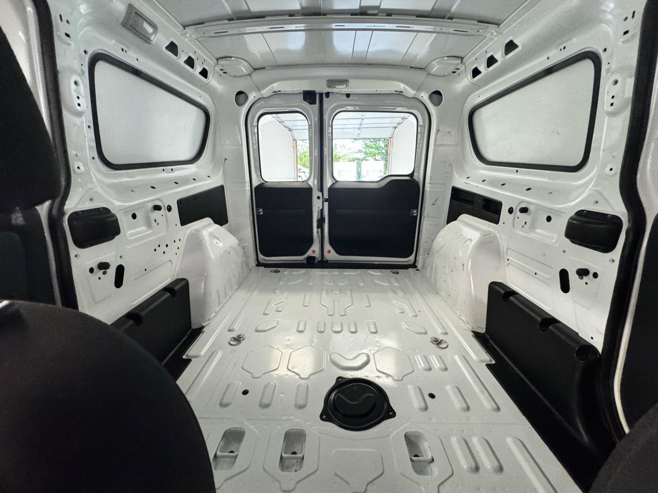 Used 2021 RAM ProMaster City Tradesman FWD image 30