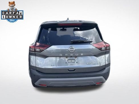 Used 2024 Nissan Rogue SV FWD image 5