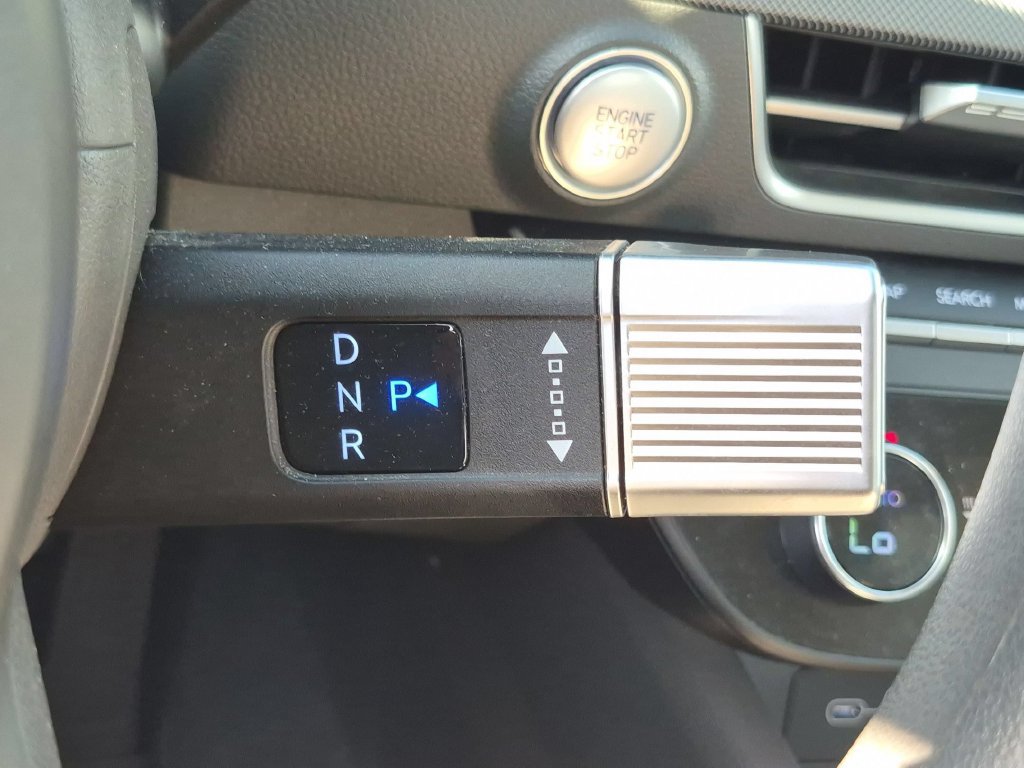 Used 2025 Hyundai Sonata SEL FWD image 20