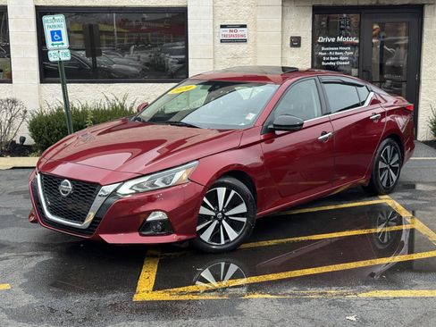 Used 2020 Nissan Altima 2.5 SL image 2