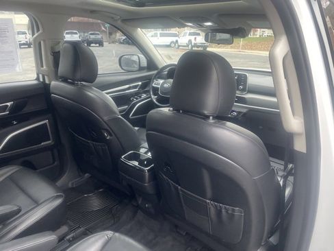 Used 2021 Kia Telluride S image 37