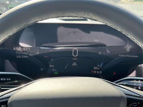 New 2025 Cadillac Lyriq Luxury image 24