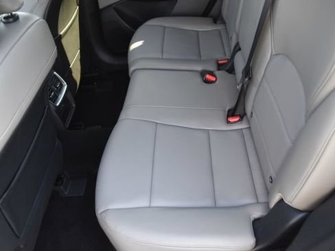 Used 2025 INFINITI QX50 Luxe AWD/4WD image 9