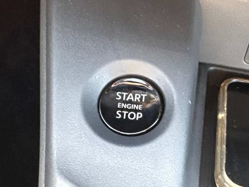 New 2027 Nissan Sentra SV w/ SV Convenience Package FWD image 31