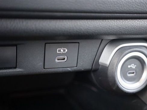 Used 2024 Toyota Grand Highlander XLE image 31