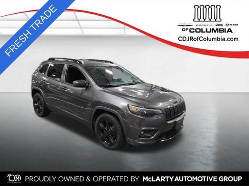 Used 2020 Jeep Cherokee Latitude Plus FWD image 1