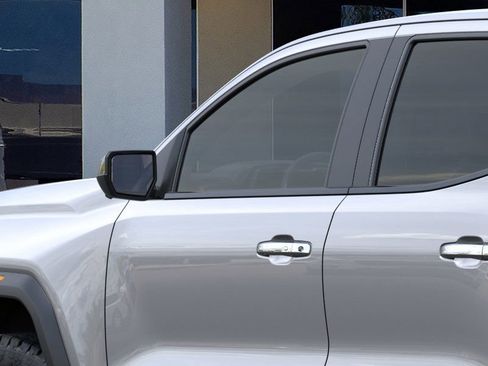 New 2026 GMC Canyon Denali image 12