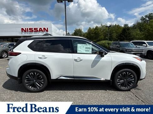 New 2026 Nissan Rogue Platinum w/ Platinum Premium Package AWD/4WD image 11