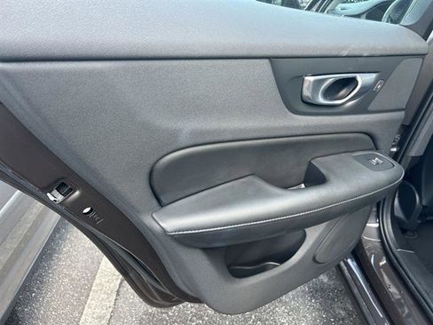 Used 2024 Volvo S60 B5 Core image 23