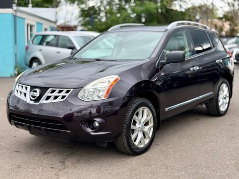 Used 2012 Nissan Rogue SL AWD/4WD image 4