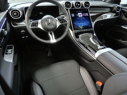 Certified 2026 Mercedes-Benz GLC 300 4MATIC image 2