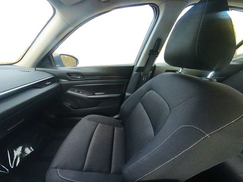 Used 2025 Nissan Altima 2.5 S image 56