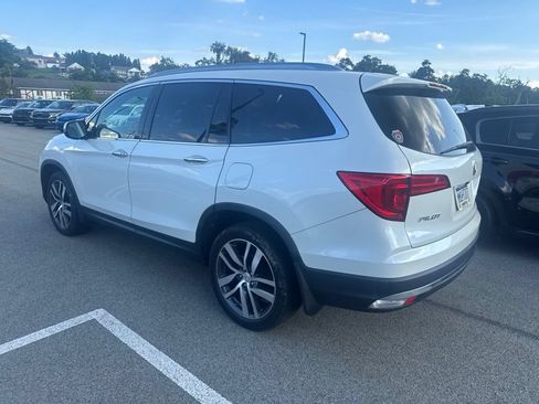 Used 2016 Honda Pilot Elite image 4