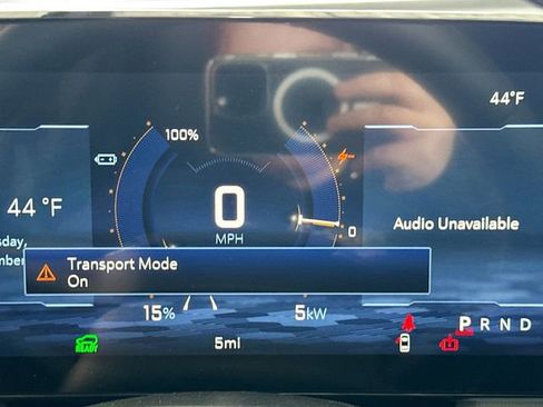 New 2026 Chevrolet Equinox EV LT image 13