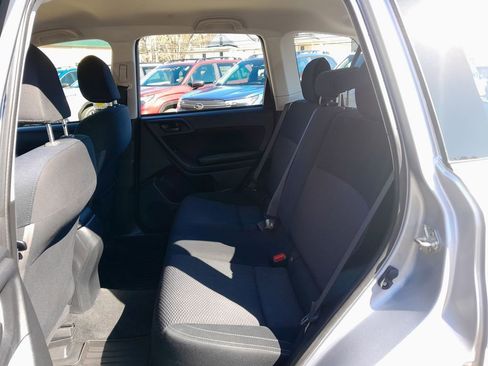 Used 2017 Subaru Forester 2.5i image 28