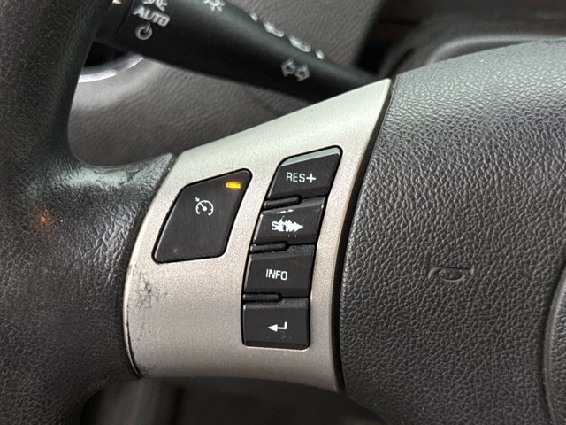 Used 2010 Chevrolet HHR LS FWD image 19