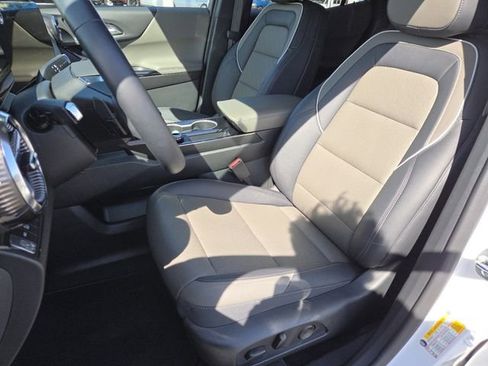 Certified 2026 Chevrolet Equinox LT w/ Convenience Package II AWD/4WD image 33