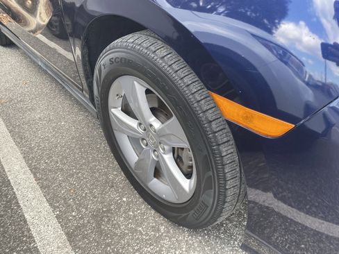 Used 2019 Honda Odyssey EX-L image 17